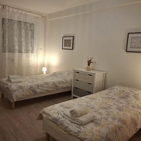 3 Pieces A Juan-les-pins Apartment *